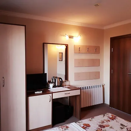 Family Radiana Hotel